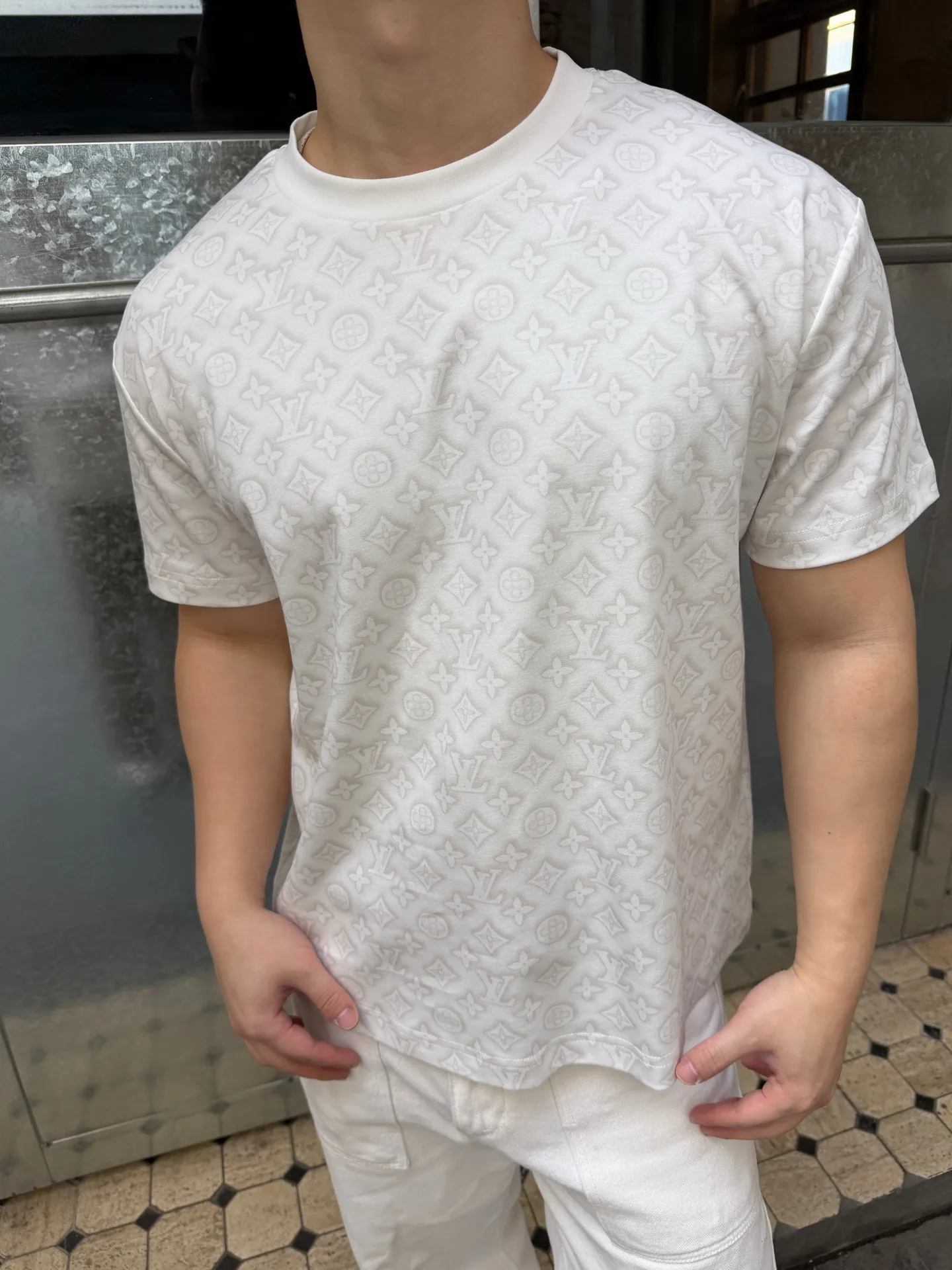 Louis Vuitton/ MONOGRAM